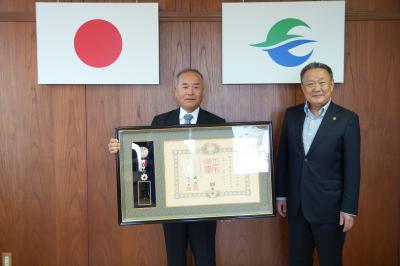 叙勲を受章された渡邊由紀雄さん
