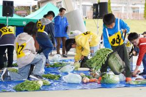 野菜詰め放題ちびっこ選手権