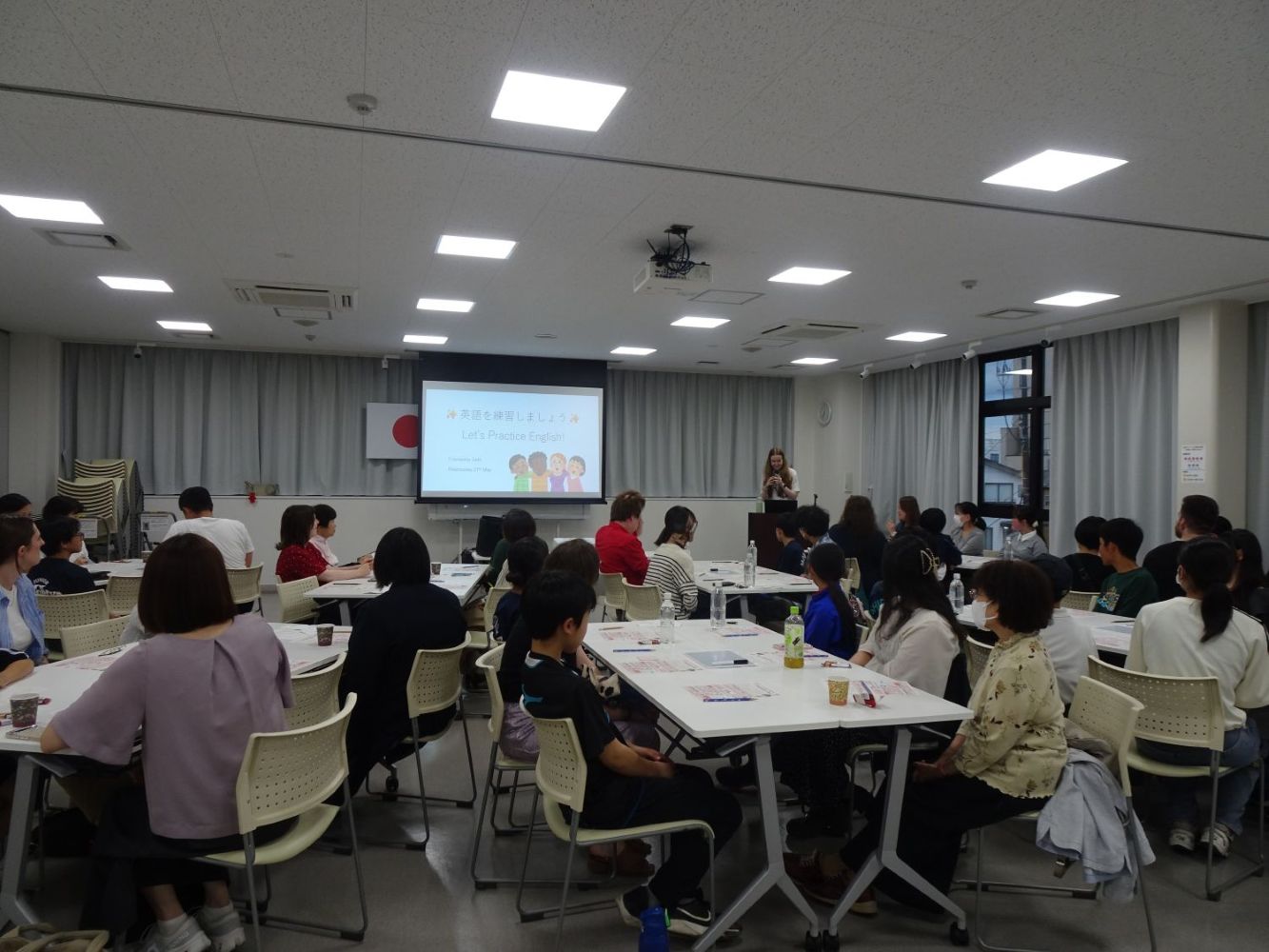 英会話のフレンドシップカフェを行いました！