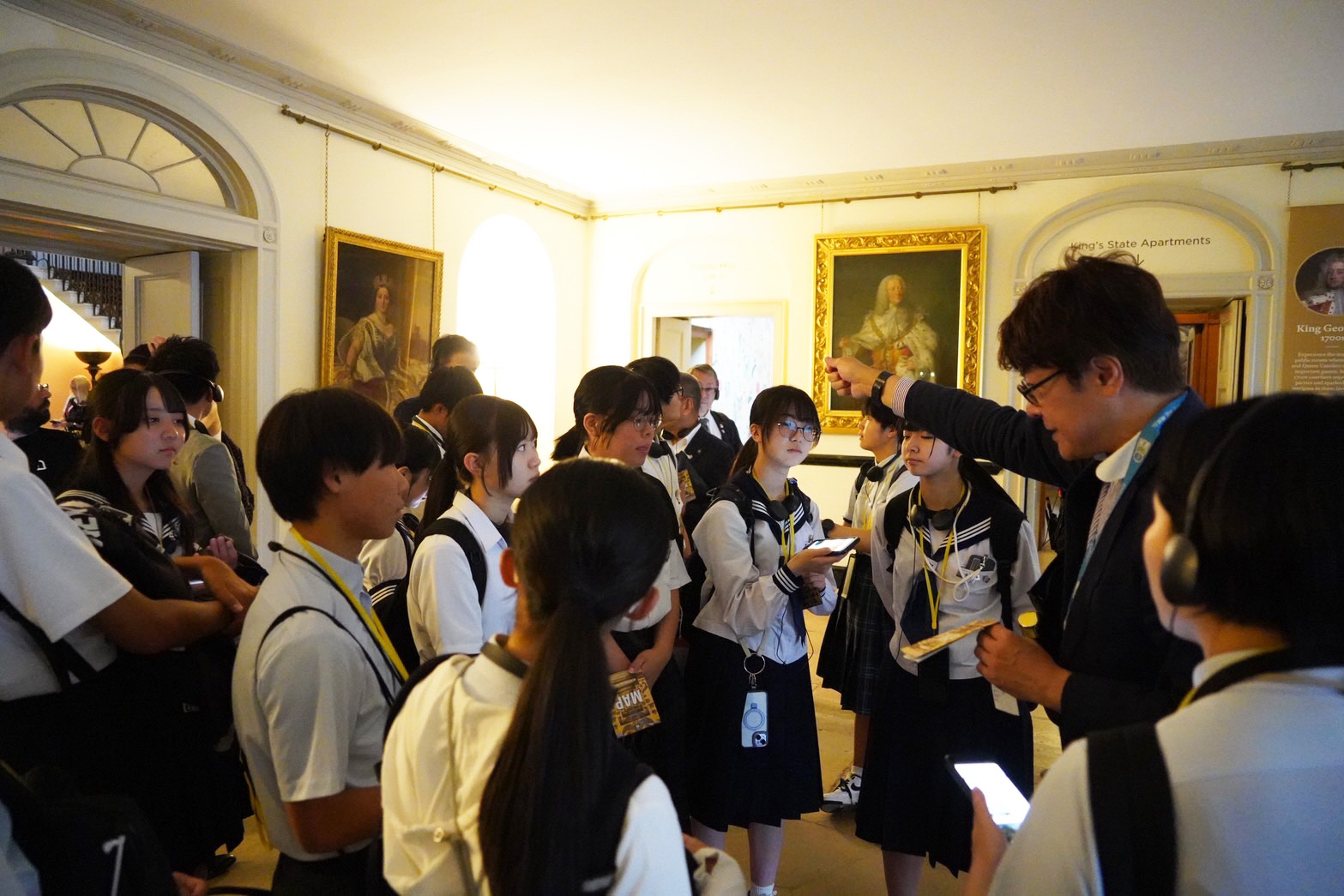 ケンジントン宮殿見学1