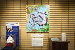 市役所玄関展示